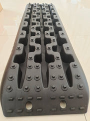 Navigating Tough Terrains: How to Use Recovery Boards Like a Pro